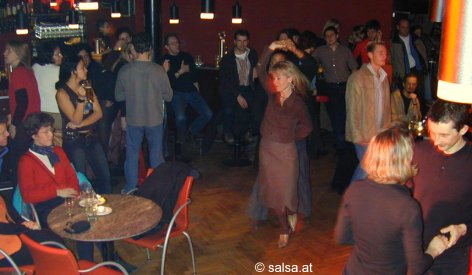 Salsa im Treibhaus Innsbruck