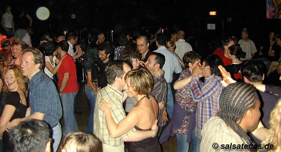 Salsa in Frankfurt: Brotfabrik