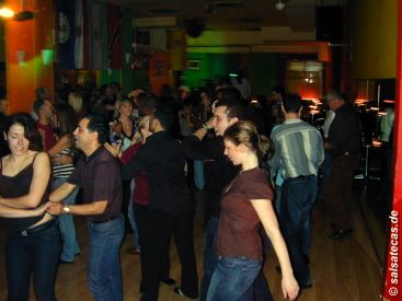 Salsa in Hamburg: La Macumba / Latin Dance Academy (click to enlarge)