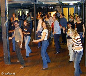 Salsa in Nrtingen bei Stuttgart: Schlachthofbru